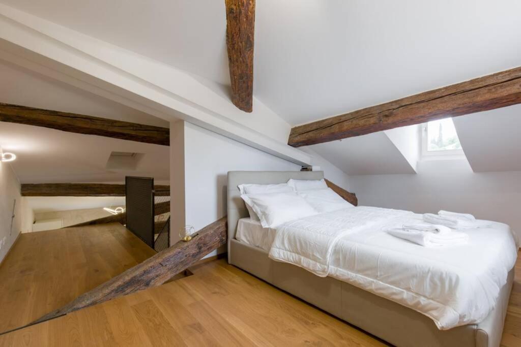 Apartament Luxury Design Apt With Amazing View Werona Zewnętrze zdjęcie